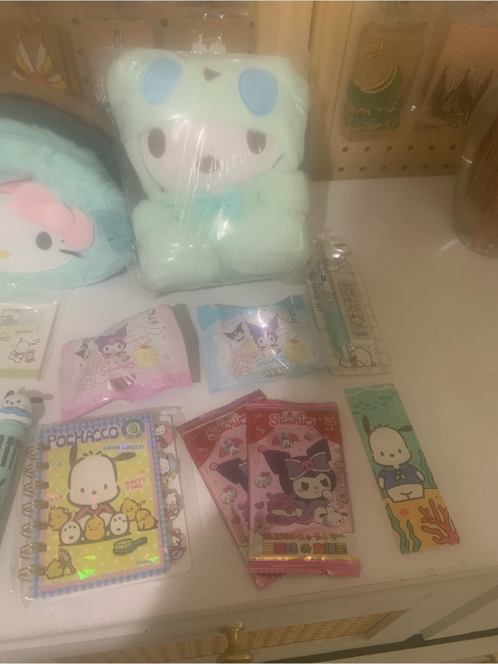 Bundle box # 88 Hello Kitty pochacco Mint pencil case and school supplies - Picture 4 of 5